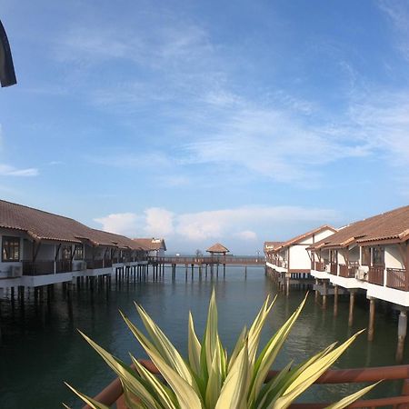 Tokido Private Water Chalet Pd Port Dickson Exterior foto