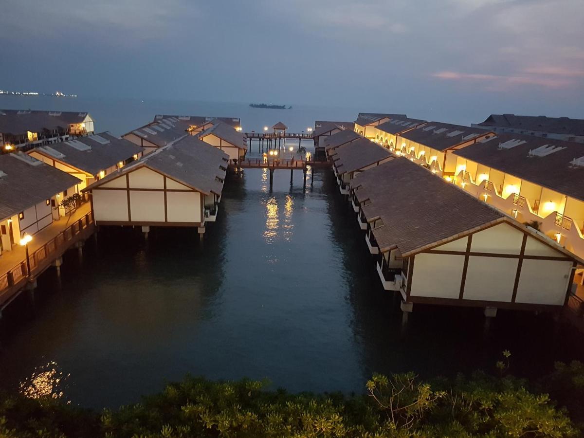 Tokido Private Water Chalet Pd Port Dickson Exterior foto